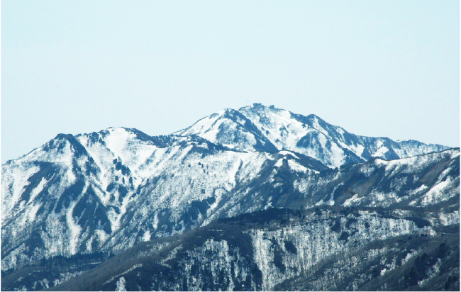 3月。佐渡島の金北山の画像